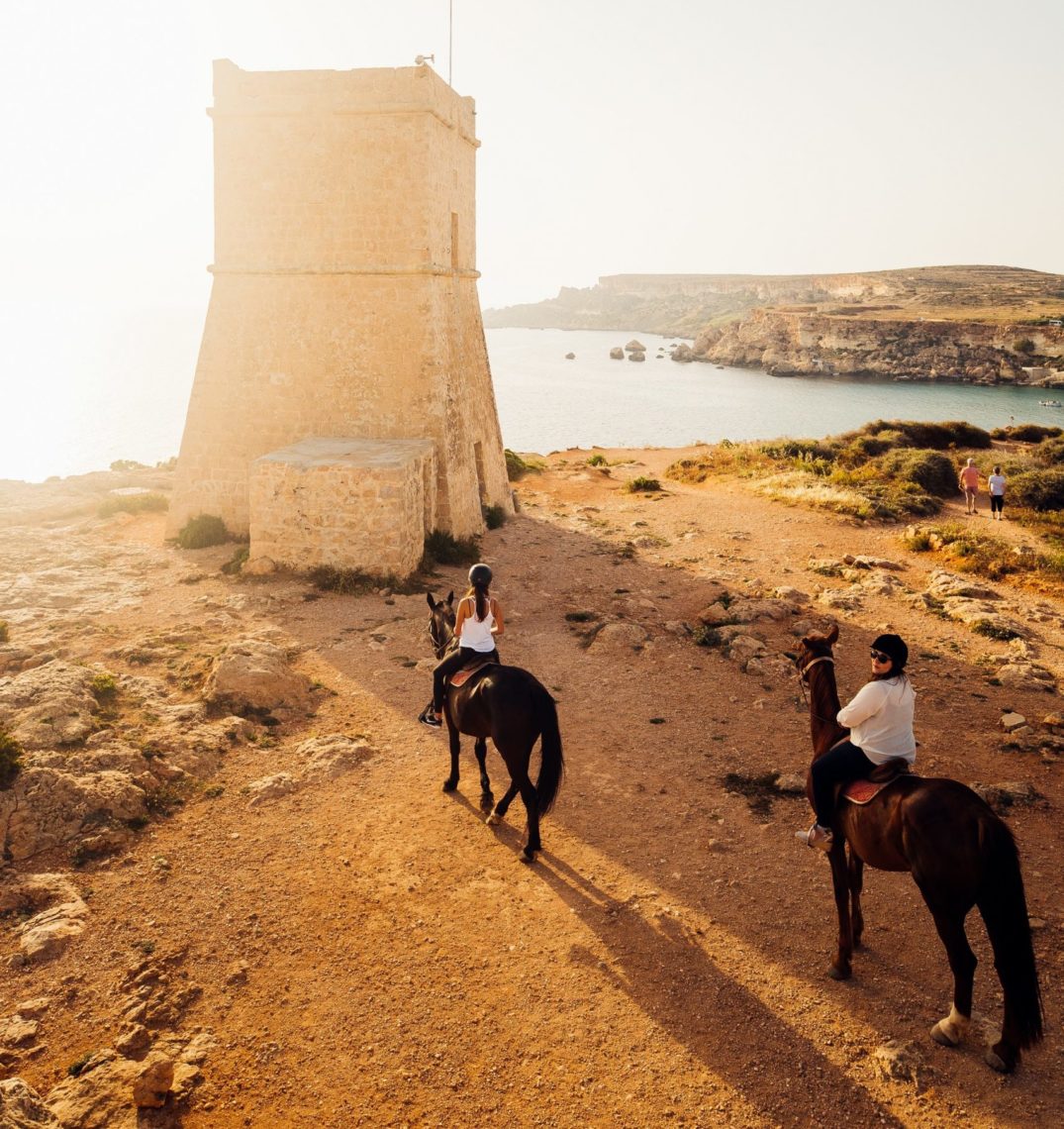 Escursione a cavallo a Malta